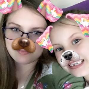 Meet your Posher, Sarah mae